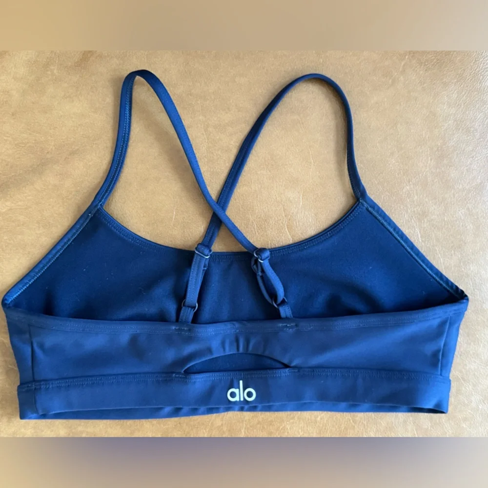 ALO Yoga Navy Sports Bra - Picture 2 of 2